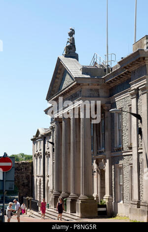 Caernarfon Crown Court building, Caernarfon, Gwynedd, Galles Foto Stock