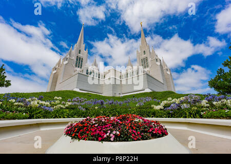 San Diego, 29 giu: vista esterna della bella San Diego California tempio su giu 29, 2018 a San Diego, California Foto Stock