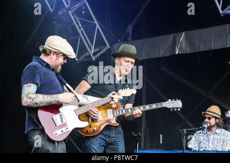 Grande Tew, Oxfordshire, Regno Unito. 13 luglio 2018. Danny e i campioni del mondo si esibisce dal vivo al 2018 Cornbury Festival, grande Tew, Oxfordshire Credito: Giovanni Lambeth/Alamy Live News Foto Stock