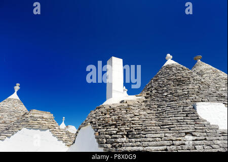 Tradizionali case di trulli di Alberobello, Italia Foto Stock