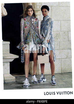 2010S UK Louis Vuitton Magazine annuncio pubblicitario Foto Stock