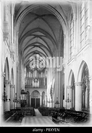 268 Eglise Saint-Germain-l'Auxerrois - Nef, vue du choeur - Paris - Médiathèque de l'architecture et du patrimoine - APMH00023803 Foto Stock