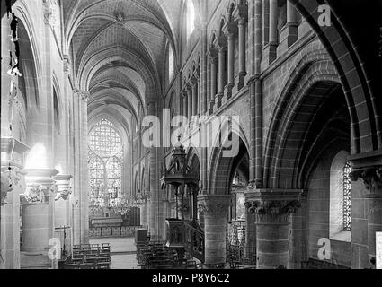 266 Eglise - Nef vue de l'entrée - Andrésy - Médiathèque de l'architecture et du patrimoine - APMH00035926 Foto Stock