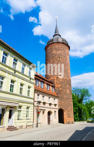 Torre Rossa a Luckau, Dahme-Spreewald, Brandeburgo, Germania Foto Stock