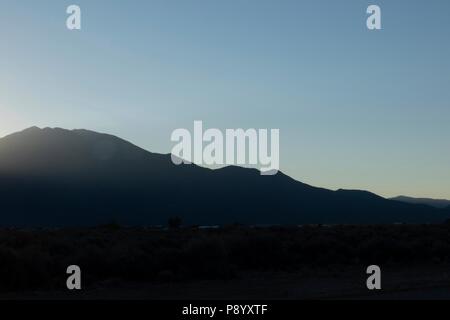 Tramonto su UAT montagna del Sangre de Cristo la gamma della montagna di Taos New Mexico Foto Stock