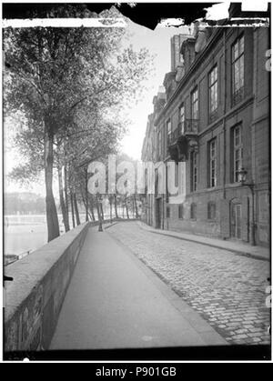 334 Hôtel de Lauzun ou hôtel de Pimodan - vue du quai - Paris 04 - Médiathèque de l'architecture et du patrimoine - APMH00037612 Foto Stock