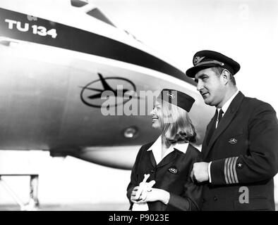 Berlino, gdr, pilota e assistente di volo di Interflug Foto Stock