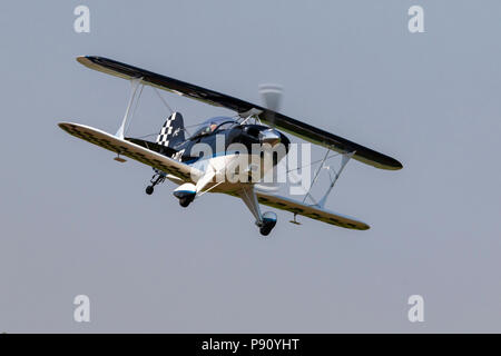 Pitts S-2UNA SPECIALE G-PITZ Foto Stock