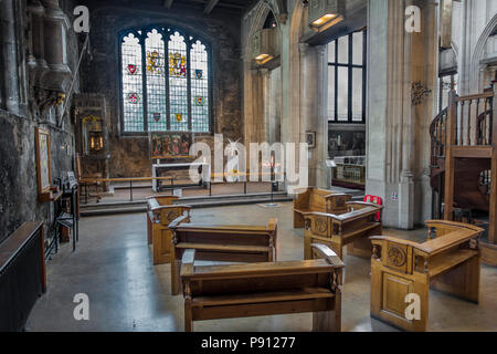 Tutti Hallows dalla torre,più antica chiesa,a,città,d,Londra,Inghilterra Foto Stock