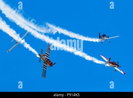 Van's Aircraft RV-8; Rocky Mountain traditori per i voli in formazione team; Salida Fly-in & Air Show; Salida; Colorado; USA Foto Stock