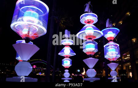 Sydney Australia - Giu 04, 2018. Visibile Dynamics è progettato per intrighi e affascinare i visitatori dal disegno in a testimoniare la magia della luce. Vi Foto Stock