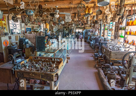 Nuovo Messico, Cerrillos, situato al di fuori della pista di turchese, National Scenic Byway, membro Hwy 14, Mining Museum Foto Stock