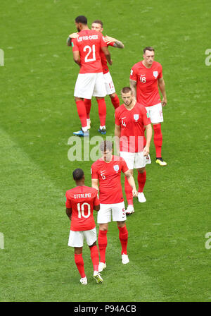 Inghilterra compagni di squadra prima di kick-off durante la Coppa del Mondo FIFA il terzo posto di play-off corrispondono a San Pietroburgo Stadium. Foto Stock