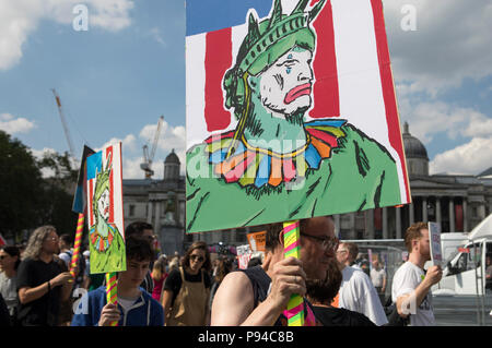 Protesta Anti-Trump nel centro di Londra, Regno Unito. Il 12 luglio 2018. Foto Stock