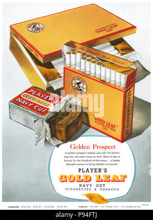 1955 British pubblicità per il giocatore di foglia oro Navy tagliare le sigarette e il tabacco. Foto Stock
