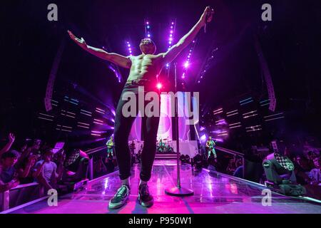 Tinley Park, Illinois, Stati Uniti d'America. 13 Luglio, 2018. DAN REYNOLDS di immaginare draghi durante l evolversi di World Tour a Hollywood Casino Anfiteatro romano di Tinley Park, Illinois Credit: Daniel DeSlover/ZUMA filo/Alamy Live News Foto Stock