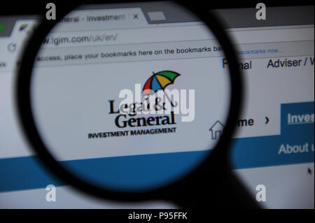 Il Legal & sito generale visto attraverso una lente di ingrandimento Foto Stock