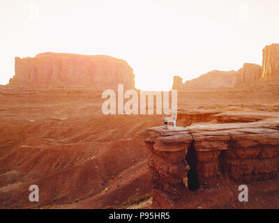 Il fidanzato di proporre alla moglie in Arizona Foto Stock