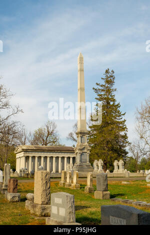 Mausoleo Rouss e Monumento, Mount Hebron Cemetery, 305 East Boscawen Street, Winchester Virginia Foto Stock