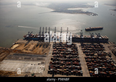 Fotografia aerea del porto di Felixstowe Foto Stock