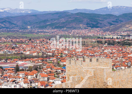 Ohrid, Repubblica di Macedonia : Samuel della fortezza e panoramica dell'Unesco di cui la città vecchia di Ohrid. Costruito sul sito di una precedente del IV secolo A.C. f Foto Stock