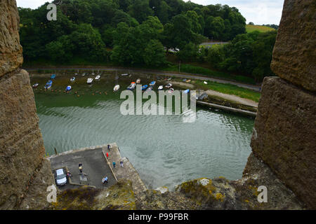 Vista del Porto a Caernarfon Castle, Galles del Nord Regno Unito Foto Stock