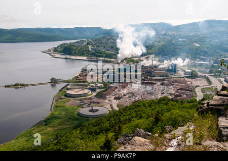 Corner Brook della pasta di legno e della carta carta limitata mulino a Corner Brook sulla costa occidentale di Terranova Foto Stock