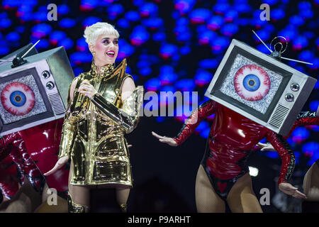 Katy Perry esegue presso l'Arena O2 per testimonianza: Il Tour con: Katy Perry dove: Londra, Regno Unito quando: 15 giu 2018 Credit: Neil Lupin/WENN Foto Stock