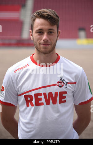 09 luglio 2018, Germania, Colonia: Seconda Bundesliga, foto riprese di 1. FC Colonia per la stagione 2018/2019 al RheinEnergie Stadium. La colonia Matthias Bader. Foto: Henning Kaiser/dpa Foto Stock