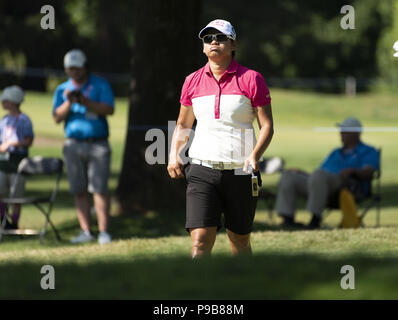 Sylvania, OH, Stati Uniti d'America. Il 15 luglio 2018. Yani Tseng cammina verso il verde al giorno 4 del LPGA Marathon Classic in Sylvania, Ohio, il 13 luglio 2018. Credito: Mark Bialek/ZUMA filo/Alamy Live News Foto Stock