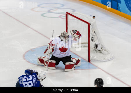 Goalie Shannon Szabados (CAN) durante la medaglia d'oro donna Ice Hockey gioco USA vs Canada presso i Giochi Olimpici Invernali PyeongChang 2018 Foto Stock