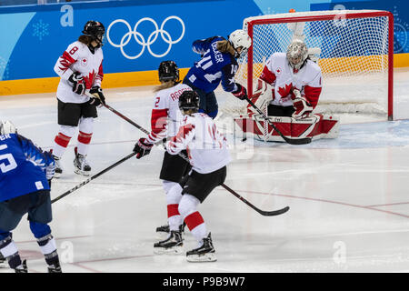 Goalie Shannon Szabados (CAN) durante la medaglia d'oro donna Ice Hockey gioco USA vs Canada presso i Giochi Olimpici Invernali PyeongChang 2018 Foto Stock