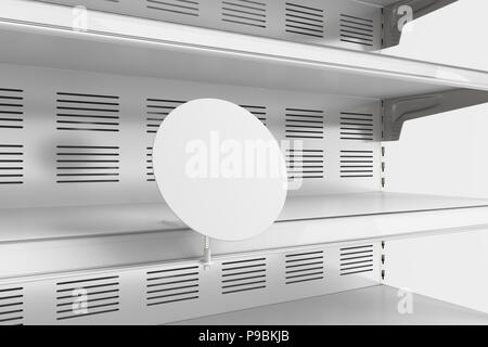 Primo piano di un frigorifero vuoto vetrina ripiani con etichetta vuota. 3D render Foto Stock