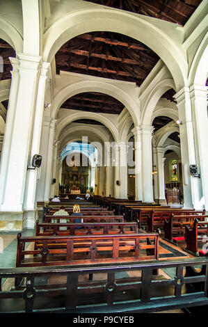Interno della Basilica Cattedrale di Santa Maria di Panama Panama Foto Stock
