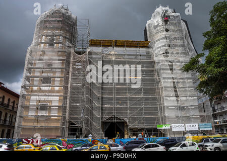 Basilica Cattedrale di Santa Maria Panama City sotto lavori di restauro per la visita del Papa Foto Stock