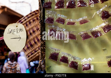 Il Marocco,Fes,spezie shop Foto Stock