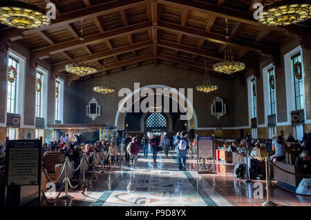 Los Angeles, Stati Uniti d'America - 2 Gennaio: Union Station nel centro cittadino di Los Angeles, CA il 2 gennaio 2015. Foto Stock