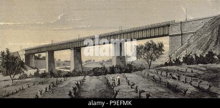 Spagna. La Catalogna. Nuovo ponte di ferro in ferrovia da Granollers a San Juan de las Abadesas, costruiti nelle officine di La Maquinista Terrestre y Maritima (MTM). Incisione di Rico. 'La Ilustracion Española y Americana ", 1879. Foto Stock