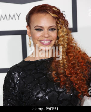 ***FILE FOTO*** Faith Evans e Stevie J nodo di cravatta in Vegas Wedding*** LOS ANGELES, CA - gennaio 26: Faith Evans frequentando il 56th Annual Grammy Awards a Staples Center a Los Angeles, la California il 26 gennaio 2014. Credito: mpi99/MediaPunch Foto Stock