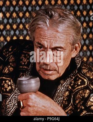 JOHN HUSTON EN LA PELICULA PASEO POR EL AMOR Y LA MUERTE - 1969. Foto Stock