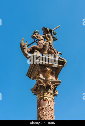 San Giorgio Fontana (St. Giorgio Brunnen) a Rothenburg ob der Tauber, Germania Foto Stock