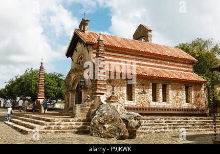 La Chiesa cattolica di San Stanislao, Casa de Campo, Altos de Chavón, La Romana, Repubblica Dominicana Foto Stock