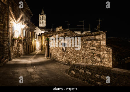 Antica strada, Assisi - Italia Foto Stock