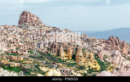 Il Castello di Uchisar in Cappadocia Foto Stock