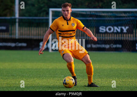 Bridgend, Galles. Il 18 luglio 2018. Host Penybont Newport County in un amichevole Pre-Season al KYMCO Stadium. Lewis Mitchell/Alamy Live News. Foto Stock