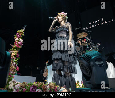 Tinley Park, Illinois, Stati Uniti d'America. 13 Luglio, 2018. Grazia VANDERWAAL a Hollywood Casino Anfiteatro romano di Tinley Park, Illinois Credit: Daniel DeSlover/ZUMA filo/Alamy Live News Foto Stock