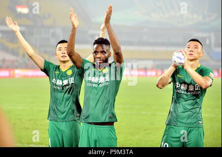 Beijin, Beijin, Cina. 19 Luglio, 2018. Pechino, Cina-Pechino Guo'una squadra di calcio sconfitte Henan Jianye 2-1 a 2018 Chinese Super League a Pechino in Cina. Credito: SIPA Asia/ZUMA filo/Alamy Live News Foto Stock