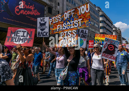 13 luglio 2018. Una protesta marzo rally ha avuto luogo contro il presidente americano Donald Trump in visita al Regno Unito. Anti-Trump manifestanti nel centro di Londra. Foto Stock