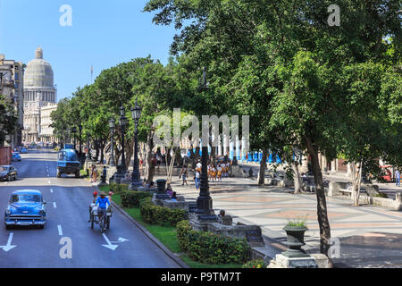 Paseo del Prado, Paseo de Marti, popolare viale nella Habana Vieja, Havana, Cuba Foto Stock