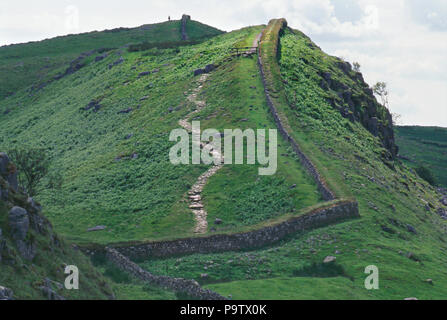 Il Vallo di Adriano, dell Impero Romano confine in Northumbria, INGHILTERRA, II secolo D.C. Fotografia Foto Stock